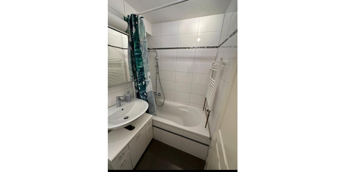 Erdgeschoßwohnung München Neuhausen-Nymphenburg - 2 Zimmer, 44 m&sup2;, 1.440&euro; | Angebot:26615829