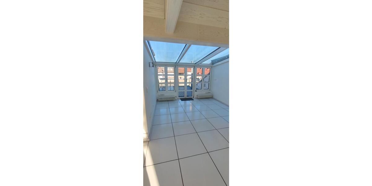 Einfamilienhaus Weiden in der Oberpfalz - 2 Zimmer, 92 m&sup2;, 980&euro; | Angebot:26039865