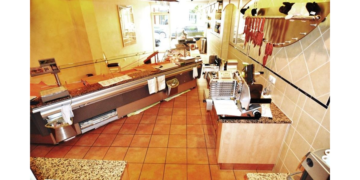 Reserviert! Traditionsgeschäft Feinkost und Fleischerei 4 zimmer