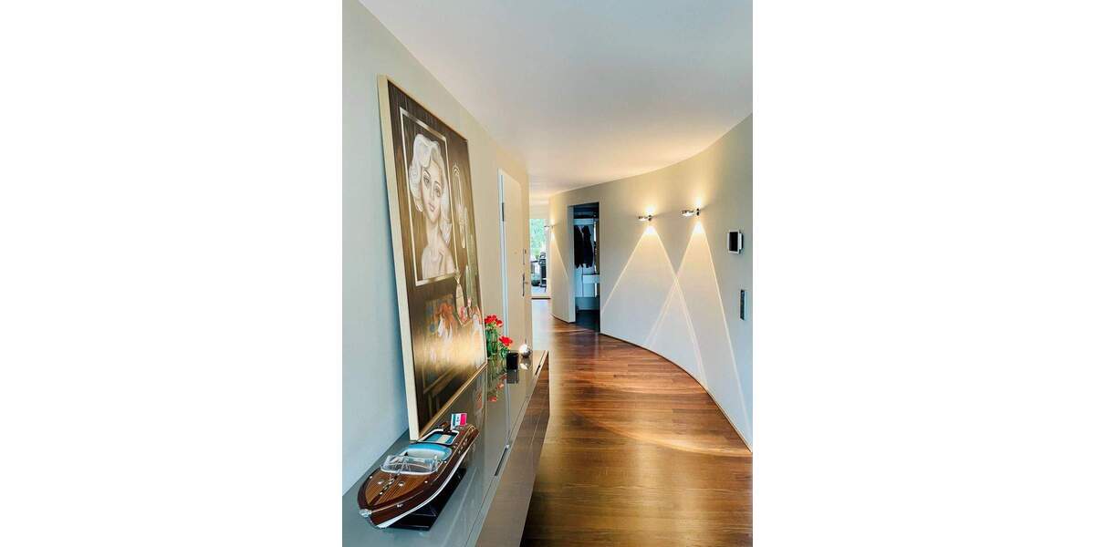 Etagenwohnung Stuttgart Mitte - 3 Zimmer, 129 m&sup2;, 2.890&euro; | Angebot:25215154