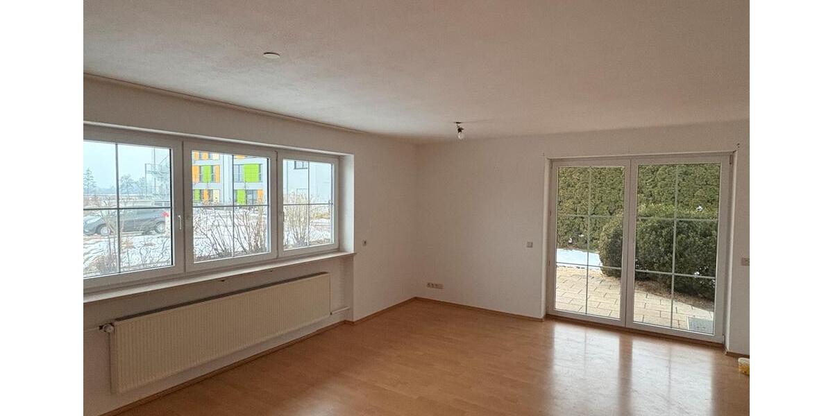 Erdgeschoßwohnung Finningen - 4 Zimmer, 130 m&sup2;, 1.300&euro; | Angebot:24730814