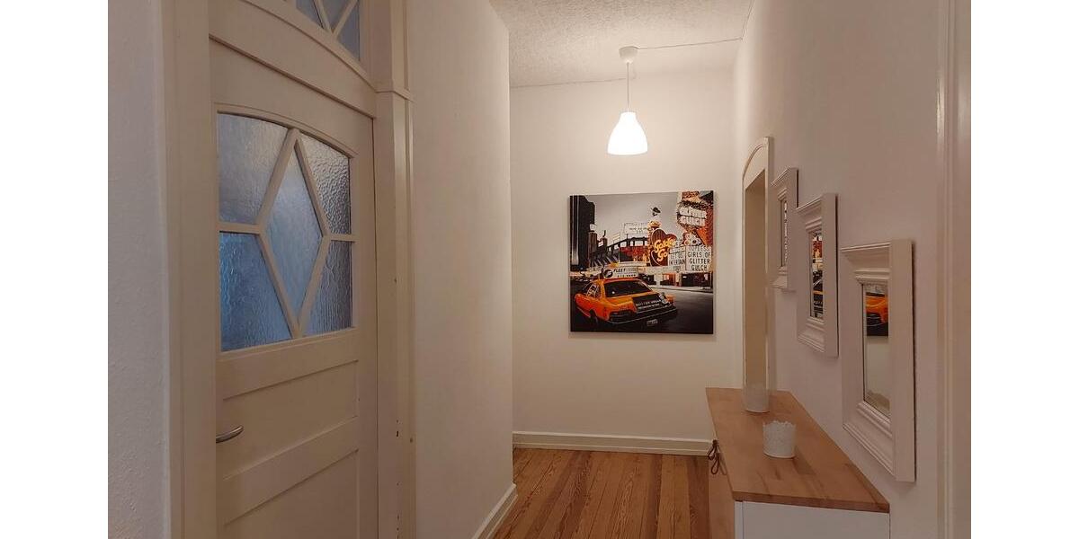 Wohnen auf Zeit Saarbrücken - 3 Zimmer, 100 m&sup2;, 525&euro; | Angebot:26632826