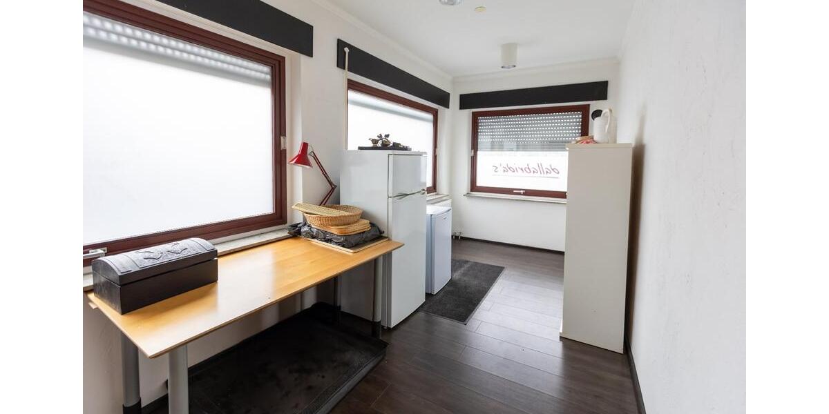 Gewerbeobjekt Weil der Stadt - 1.890&euro; | Angebot:19240759