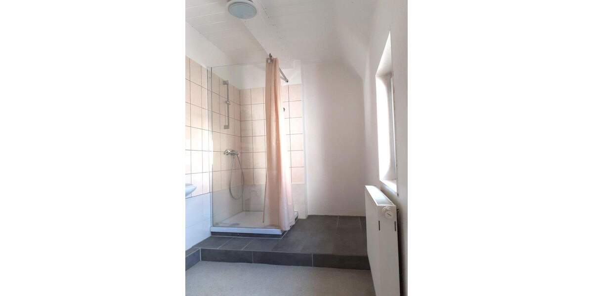 Etagenwohnung Frohburg OT Kohren-Salis Streitwald - 2 Zimmer, 82 m&sup2;, 410&euro; | Angebot:24838788