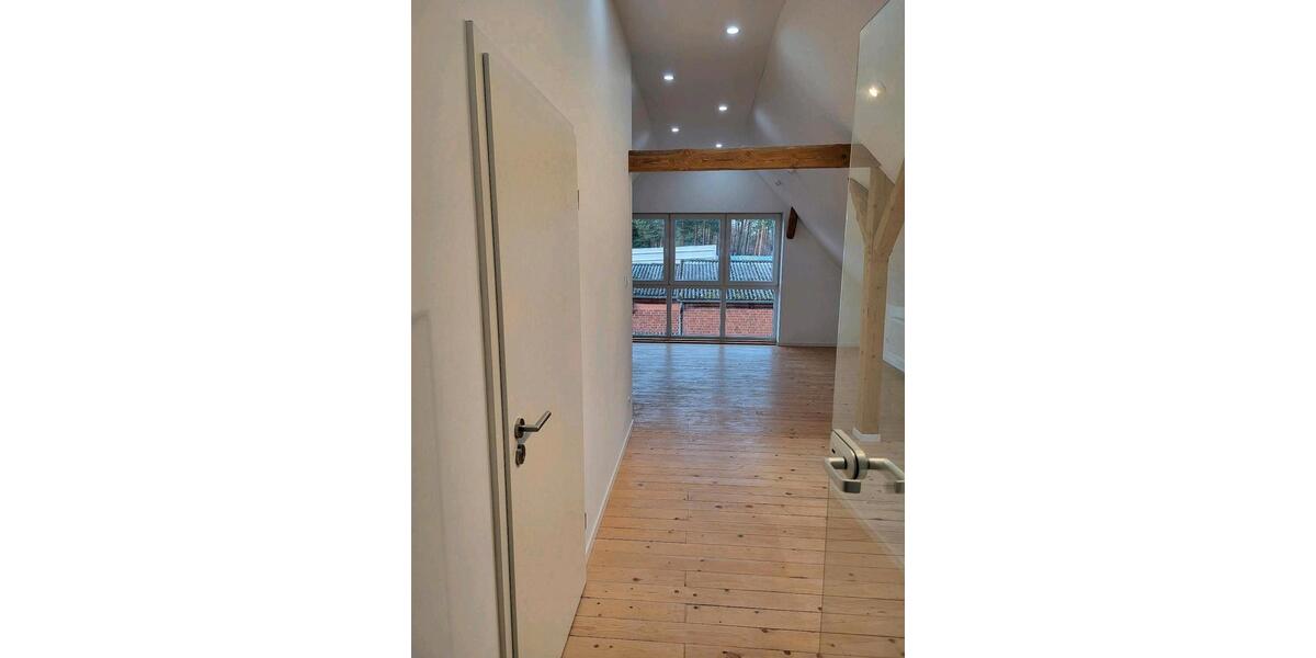 Dachgeschoßwohnung Lüder - 3 Zimmer, 62 m&sup2;, 530&euro; | Angebot:26458025