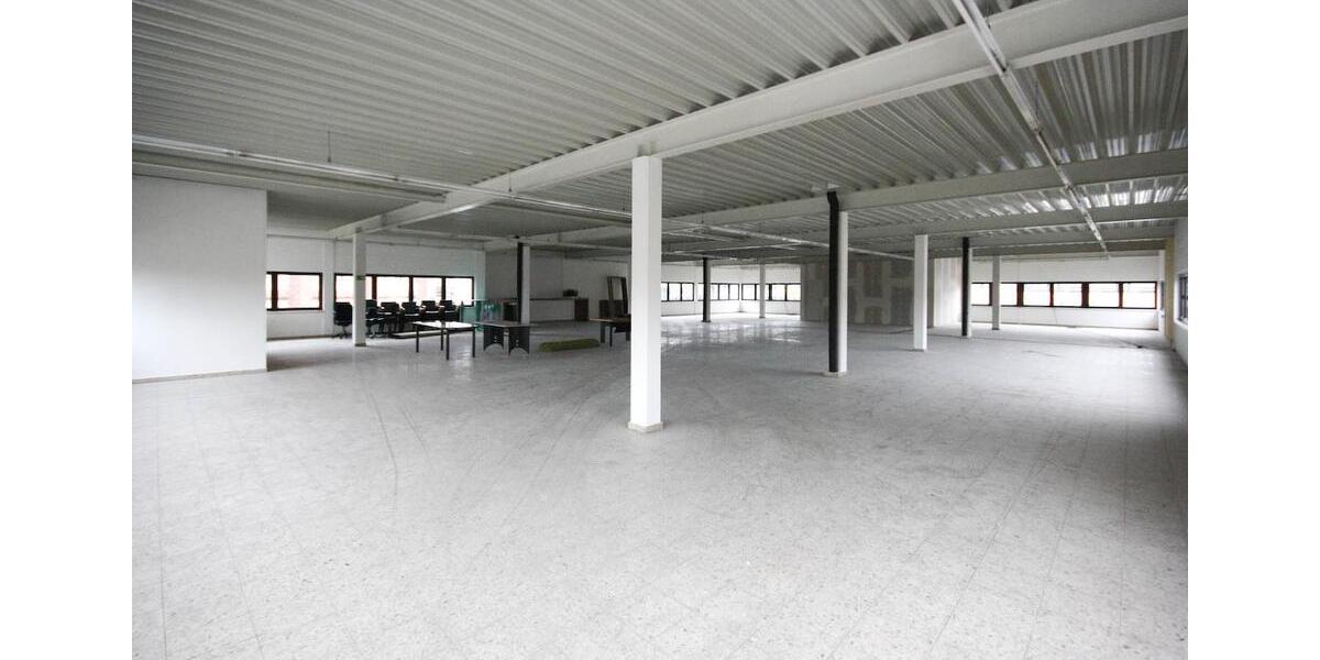 Gewerbeobjekt Villingen-Schwenningen Schwenningen - 133&euro; | Angebot:9537667