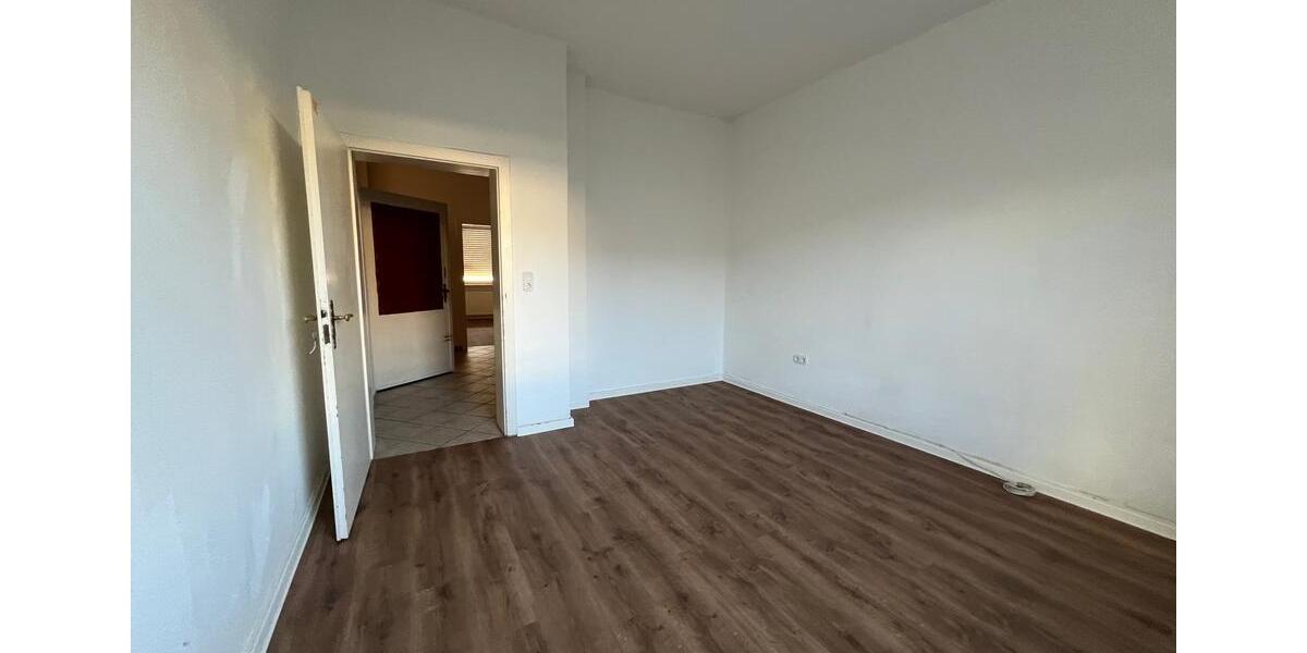Etagenwohnung Gießen - 5 Zimmer, 115 m&sup2;, 1.150&euro; | Angebot:26639317