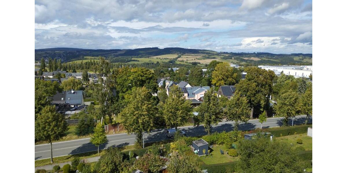 Dachgeschoßwohnung Annaberg-Buchholz Buchholz - 3 Zimmer, 66 m&sup2;, 389&euro; | Angebot:23280054