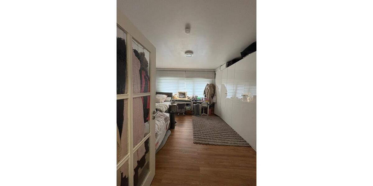 Etagenwohnung Offenbach am Main Bürgel - 3 Zimmer, 95 m&sup2;, 1.492&euro; | Angebot:26582675