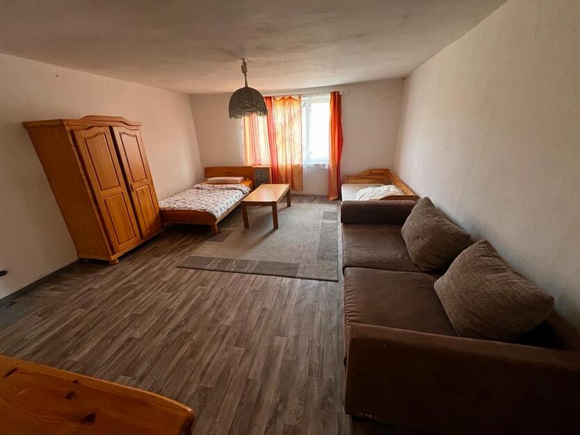 Zimmer zu vermieten