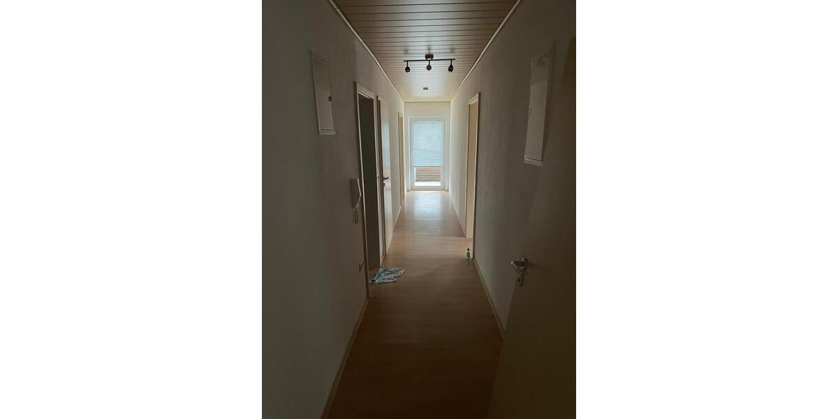 Etagenwohnung Teisnach - 3 Zimmer, 80 m&sup2;, 680&euro; | Angebot:25978586