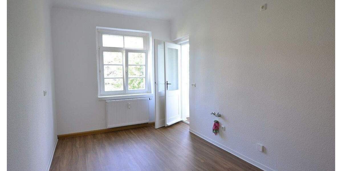 Etagenwohnung Dresden Leuben - 2 Zimmer, 60 m&sup2;, 466&euro; | Angebot:25250714