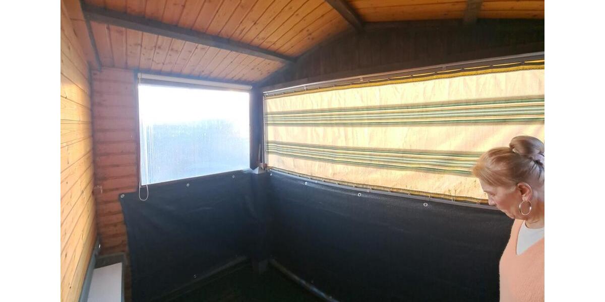 Dachgeschoßwohnung Crimmitschau - 2 Zimmer, 38 m&sup2;, 250&euro; | Angebot:24660881