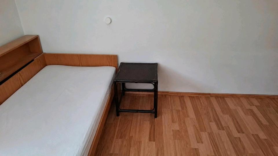Dachgeschoßwohnung Schopfheim - 1 Zimmer, 25 m&sup2;, 550&euro; | Angebot:26618476