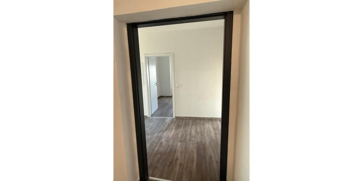 Etagenwohnung Marktredwitz - 2 Zimmer, 300 m&sup2;, 475&euro; | Angebot:23791383