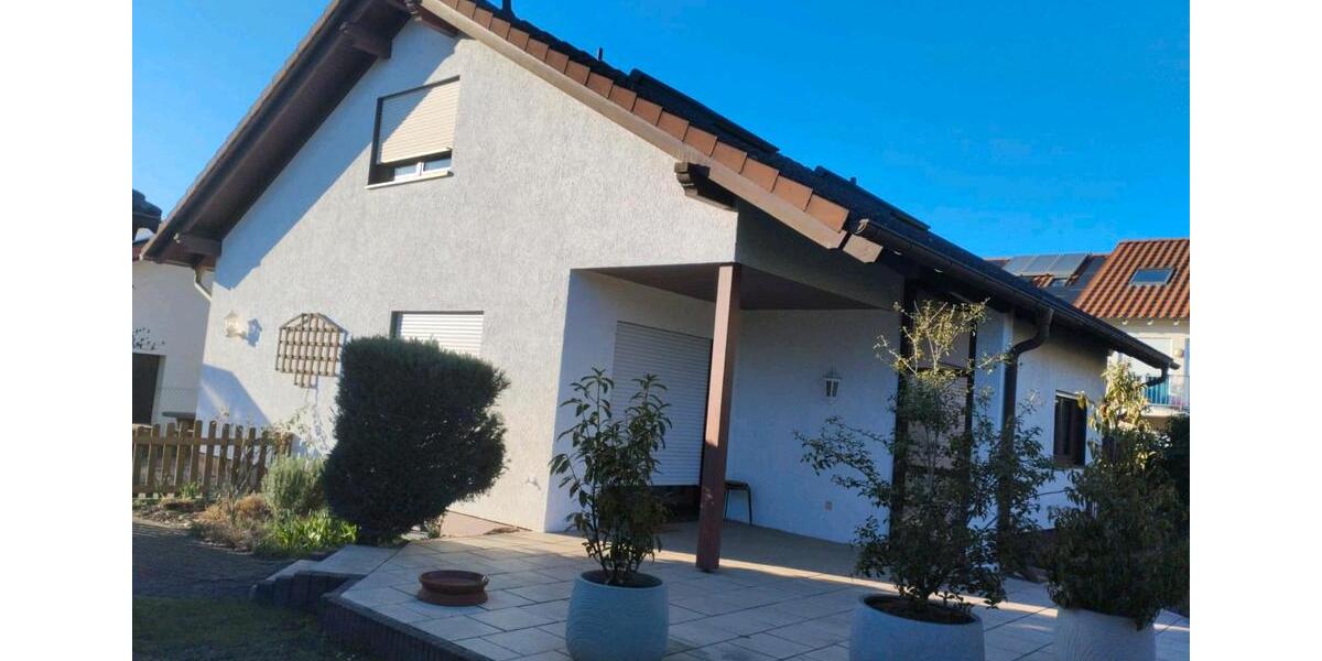 Einfamilienhaus Hockenheim - 4 Zimmer, 159 m&sup2;, 1.850&euro; | Angebot:25623720