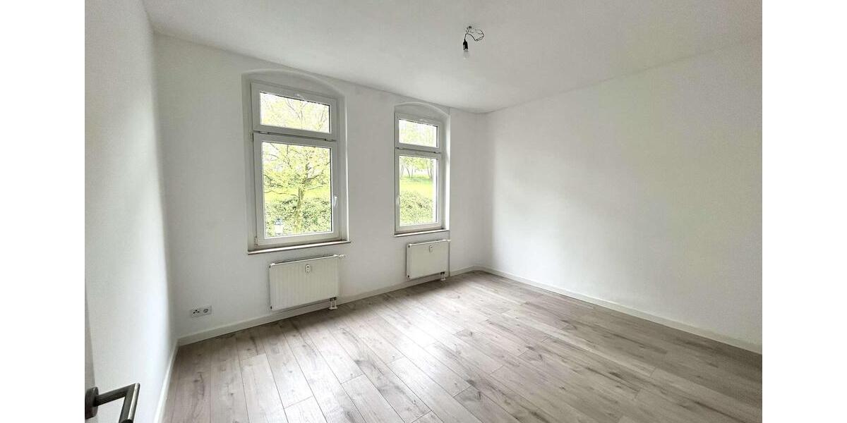Etagenwohnung Limbach-Oberfrohna Oberfrohna - 3 Zimmer, 65 m&sup2;, 452&euro; | Angebot:26664439