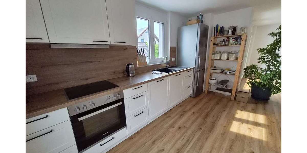 Etagenwohnung Markgröningen - 3 Zimmer, 105 m&sup2;, 1.470&euro; | Angebot:26985229
