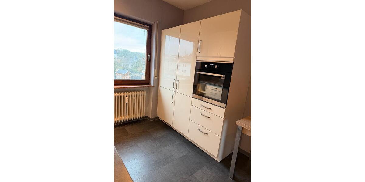 Etagenwohnung Rüsselsheim am Main - 5 Zimmer, 98 m&sup2;, 1.350&euro; | Angebot:25170161