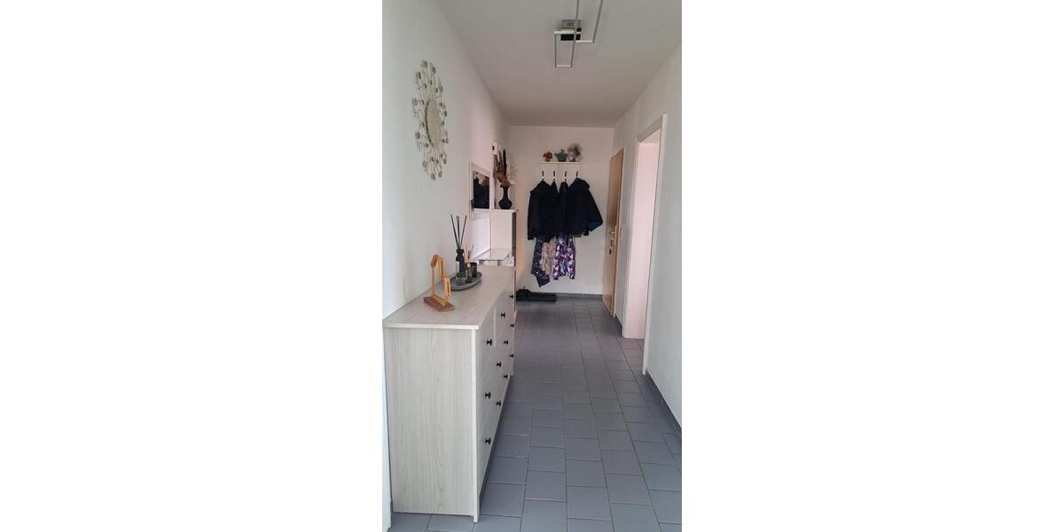 Etagenwohnung Losheim am See - 3 Zimmer, 75 m&sup2;, 700&euro; | Angebot:26549979