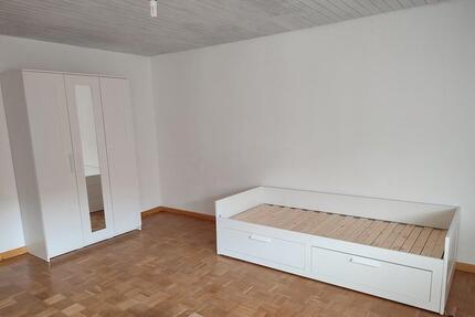 Wohnen auf Zeit Stuttgart Sillenbuch - 16 Zimmer, 66 m&sup2;, 520&euro; | Angebot:26607790