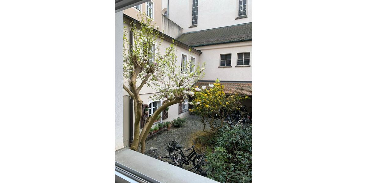 Hochparterre Regensburg Kumpfmühl - 1 Zimmer, 25 m&sup2;, 1.125&euro; | Angebot:26133083
