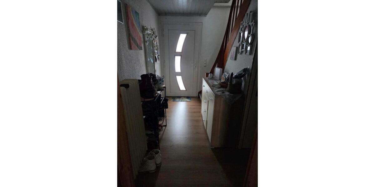 Einfamilienhaus Heide - 3 Zimmer, 86 m&sup2;, 700&euro; | Angebot:24774543