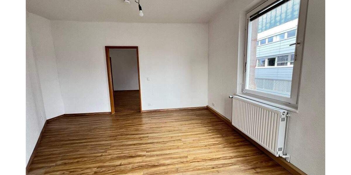 Etagenwohnung Nürnberg Rosenau - 4 Zimmer, 92 m&sup2;, 1.000&euro; | Angebot:25661481