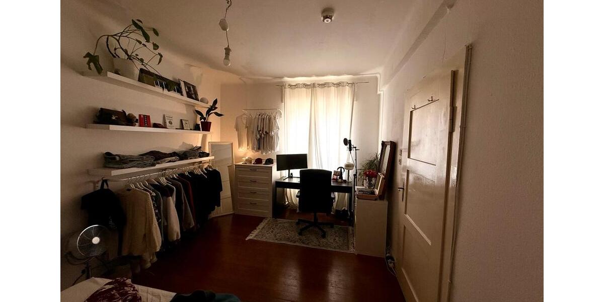 Etagenwohnung Saarbrücken Eschberg - 2 Zimmer, 45 m&sup2;, 570&euro; | Angebot:25235608