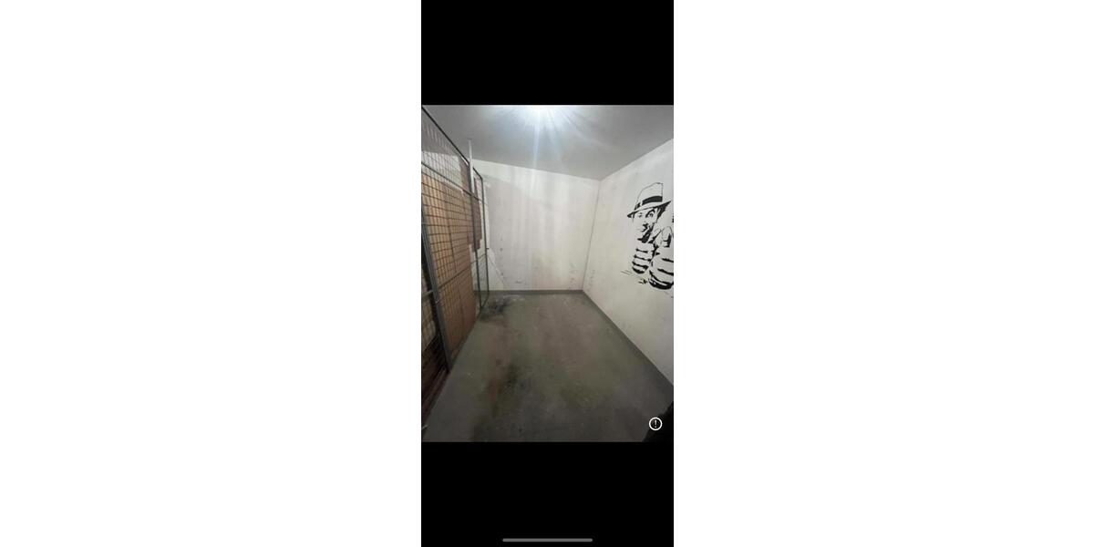 Gepflegte voll-möbliert 1-Zimmer-Wohnung mit Balkon und Garage. 1 zimmer