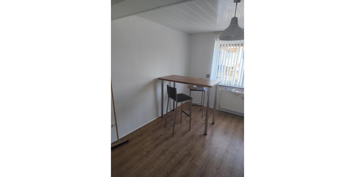 Etagenwohnung Neukirchen - 3 Zimmer, 650&euro; | Angebot:23473975