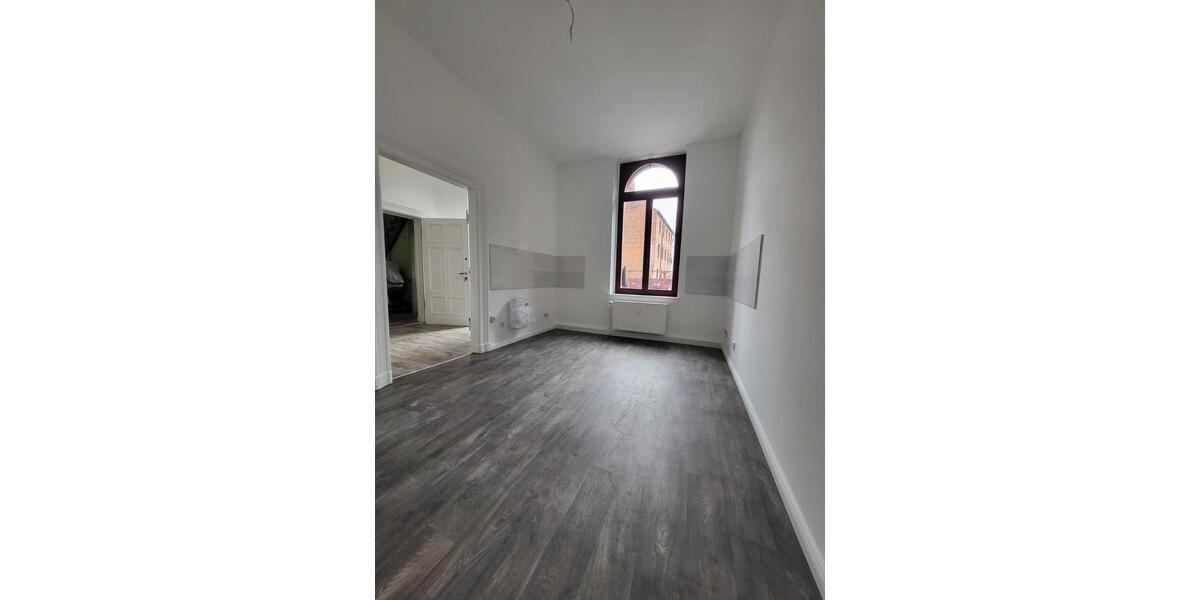 Erdgeschoßwohnung Staßfurt - 1 Zimmer, 43 m&sup2;, 258&euro; | Angebot:24534932