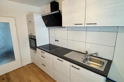 Haus Ettenheim - 4 Zimmer, 95 m&sup2;, 1.350&euro; | Angebot:26064509