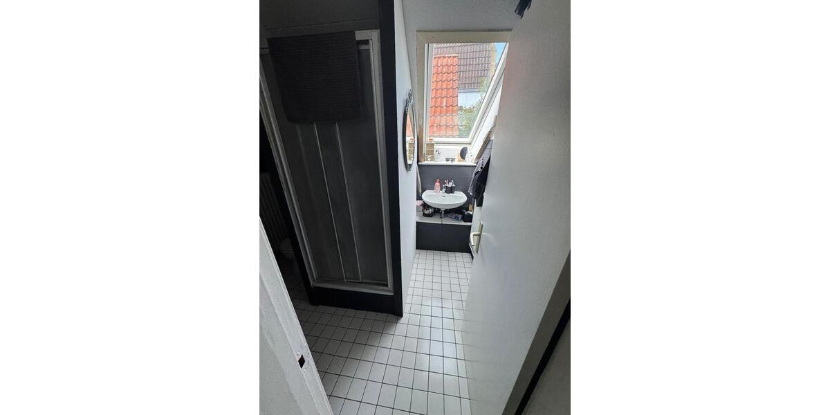 Dachgeschoßwohnung Schleswig - 3 Zimmer, 75 m&sup2;, 700&euro; | Angebot:24819750