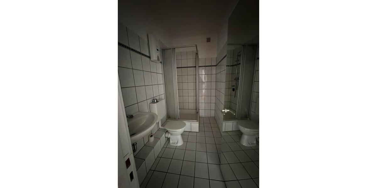 Helle Altbauwohnung in Bergedorf 2 zimmer