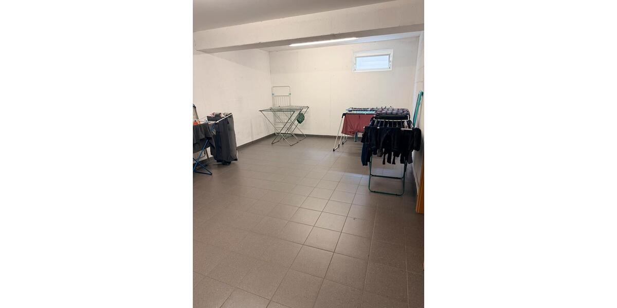 Dachgeschoßwohnung Schloß Holte-Stukenbrock Stukenbrock - 3 Zimmer, 82 m&sup2;, 780&euro; | Angebot:25300122