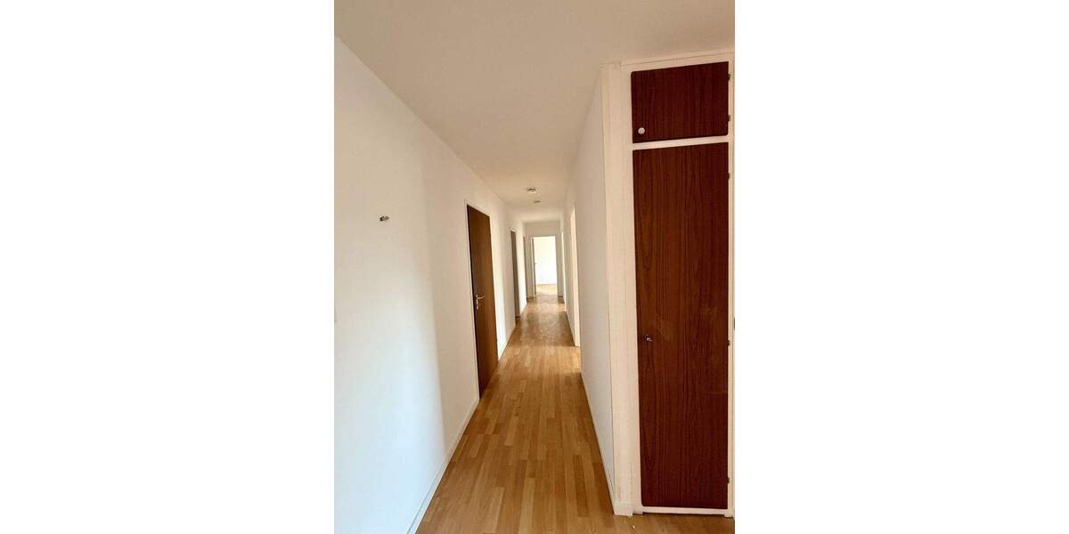 Etagenwohnung Reutlingen Voller Brunnen - 4 Zimmer, 89 m&sup2;, 1.200&euro; | Angebot:25895932