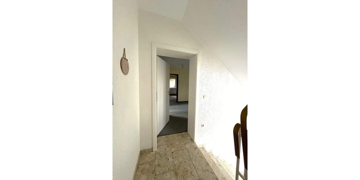 Großzügige 4-Zimmerwohnung mit Einbauküche in Löhne-Obernbeck 4 zimmer