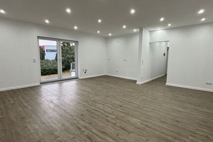 Repräsentatives Büro Praxis mit starker Kundenfrequenz an Hauptstraße