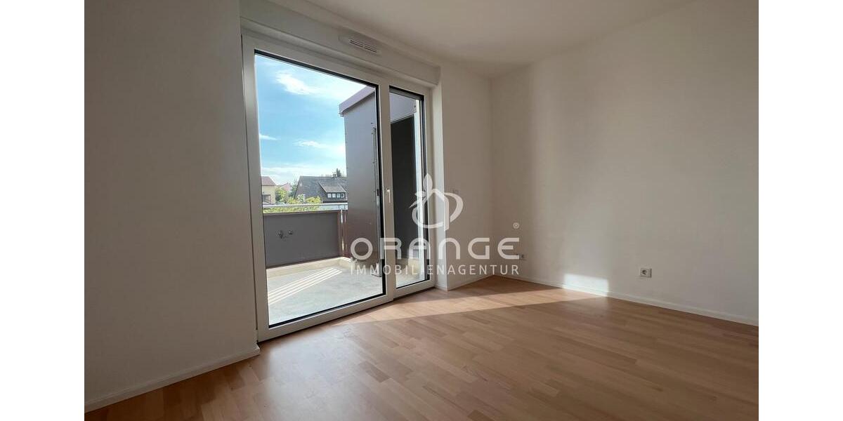 ***Südbalkon und Einbauküche*** 3 zimmer