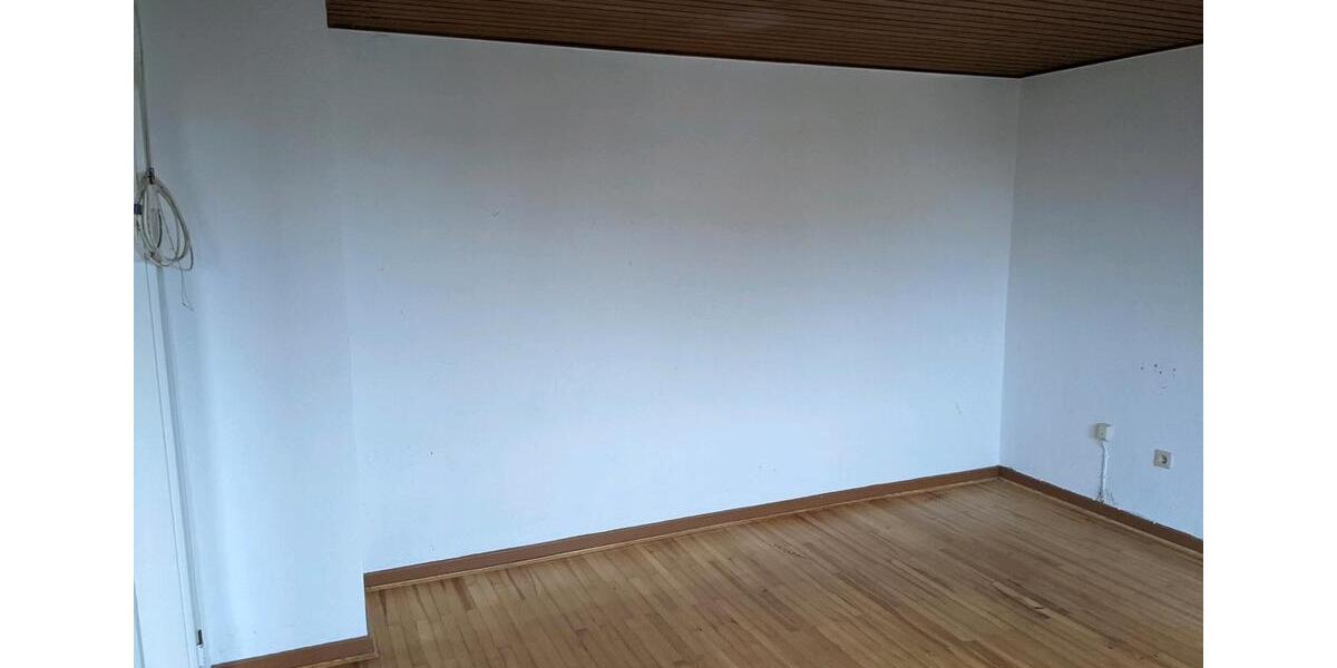 Dachgeschoßwohnung Speicher - 4 Zimmer, 73 m&sup2;, 730&euro; | Angebot:25899492