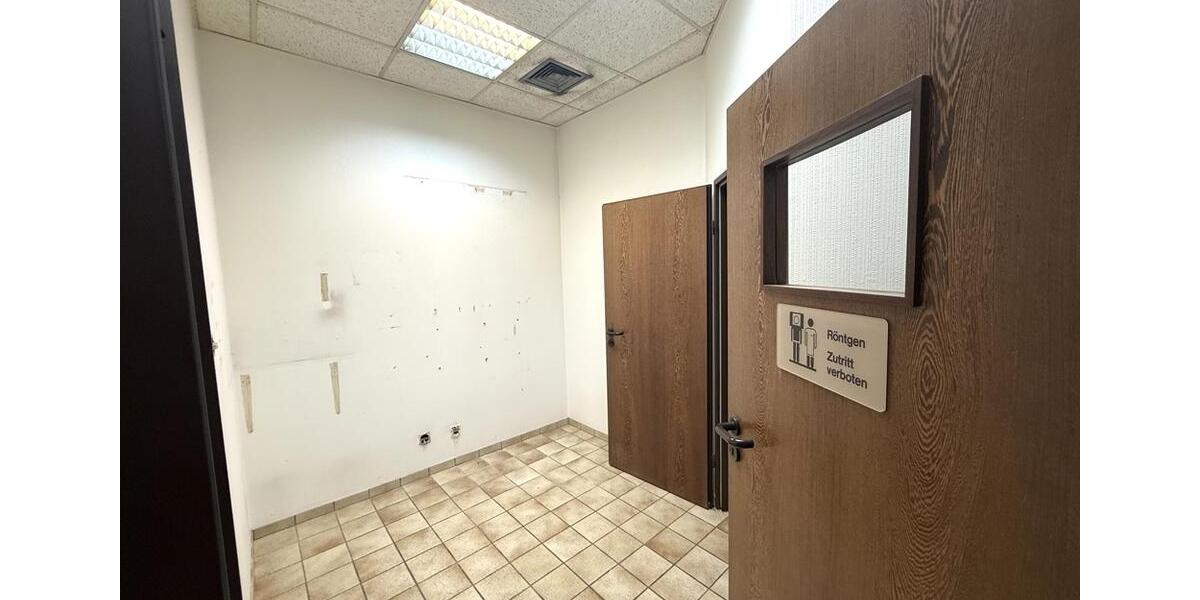 Praxis oder Büro | ca. 300 m² in Gelsenkirchen-Horst | anpassbar an Ihre Bedürfnisse zimmer