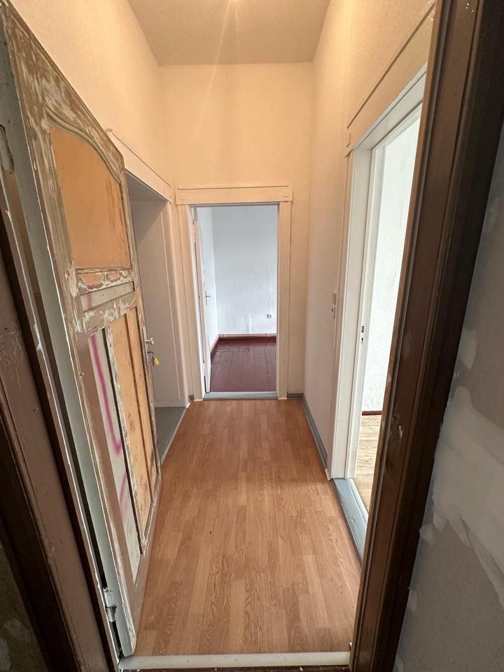EG, zentrale Lage, EBK, 65qm ab sofort verfügbar