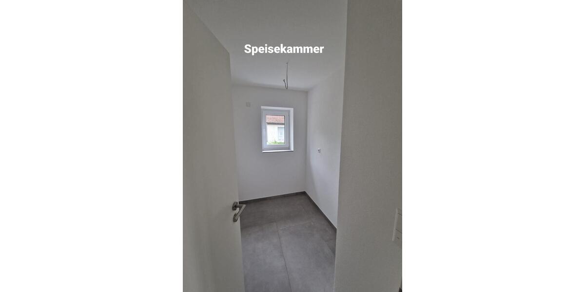 Einfamilienhaus Bopfingen - 5.5 Zimmer, 160 m&sup2;, 2.000&euro; | Angebot:26704346