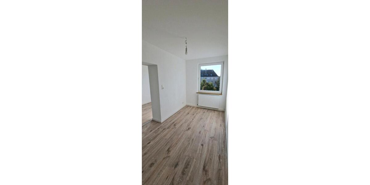 Etagenwohnung Hameln - 3 Zimmer, 62 m&sup2;, 650&euro; | Angebot:26534850