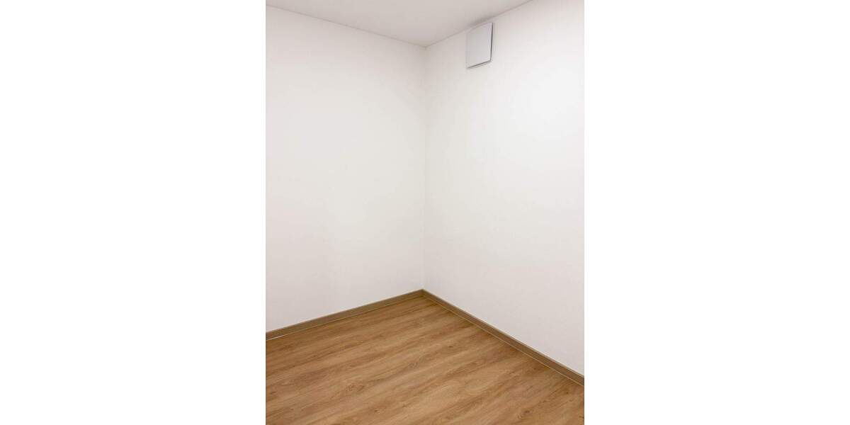 Etagenwohnung Estenfeld - 3 Zimmer, 103 m&sup2;, 1.235&euro; | Angebot:25731313