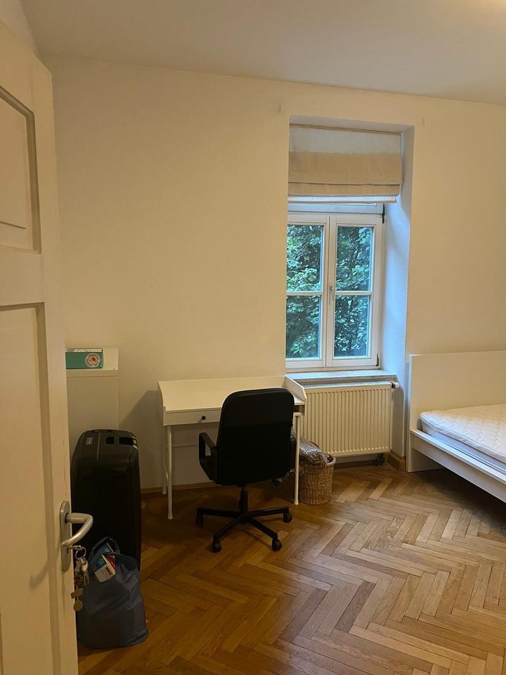 Wg Zimmer - Top Lage Schwabing - möbliert! Nahe LMU