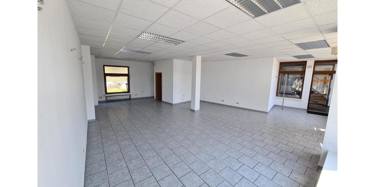 Gewerbeobjekt Baiersdorf - 1.200&euro; | Angebot:24646775