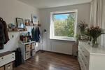 Großes Zimmer in WG mit Garten zimmer