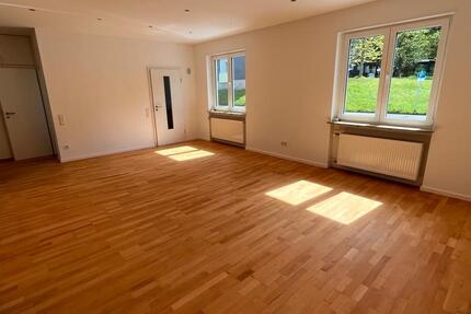 Wohnung Homburg - 3 Zimmer, 92 m&sup2;, 850&euro; | Angebot:26042099